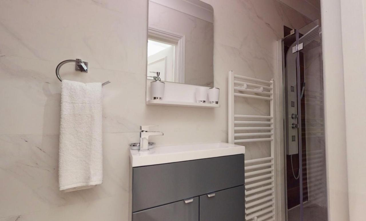 Leinster Gardens 3A - 2 Bed Apartment London Eksteriør billede