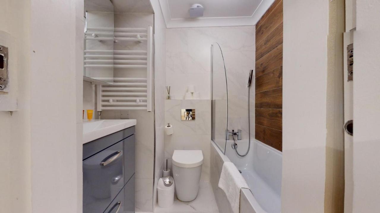 Leinster Gardens 3A - 2 Bed Apartment London Eksteriør billede